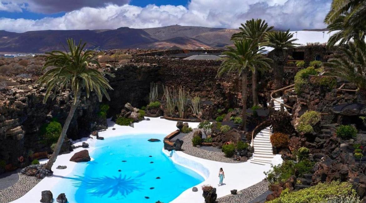 Lanzarote Casa Volcanica-Anclada Sobre La Lava Del Volcan Montana Blanca Exteriér fotografie